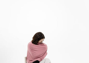 CARSEAT + NURSING COVER